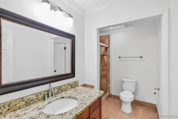 6555 Eastwood Glen Drive