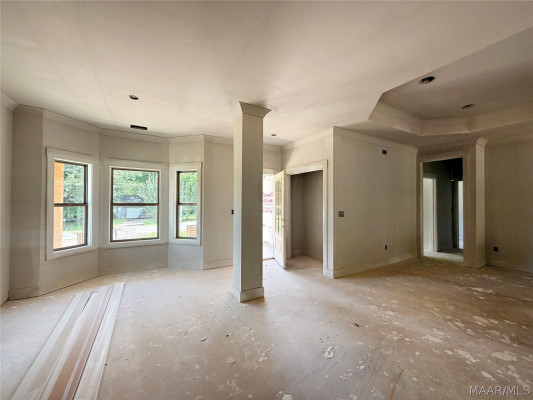 3 Shawnee Drive