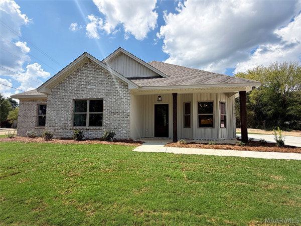 3 Shawnee Drive