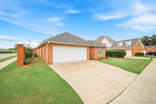 100 River Chase Court