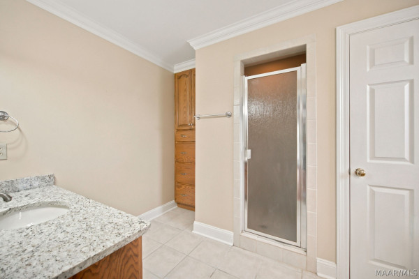100 River Chase Court