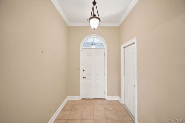 100 River Chase Court
