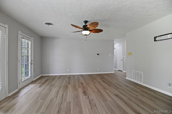 3735 Quenby Drive