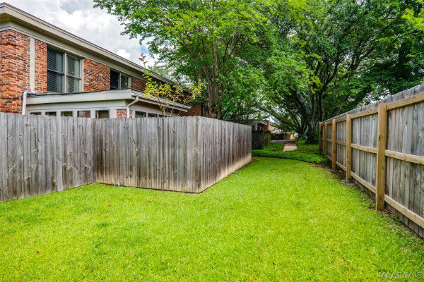 2914 Canterbury Drive