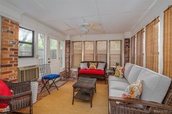 2914 Canterbury Drive