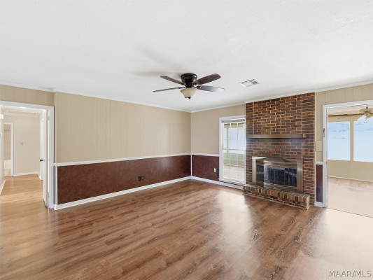 2042 Kingsbury Drive