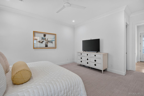 71 Crescent Park