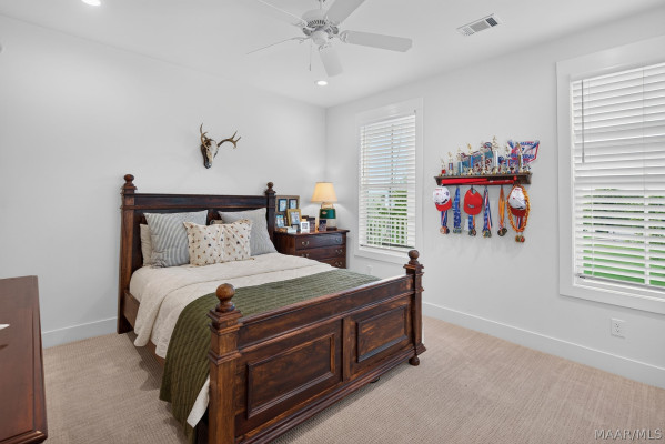 71 Crescent Park