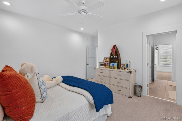 71 Crescent Park