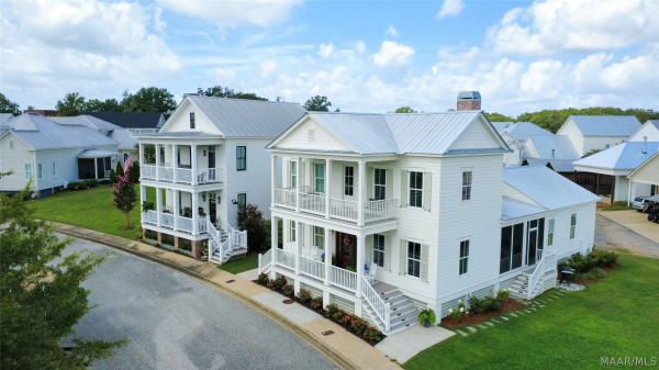 71 Crescent Park