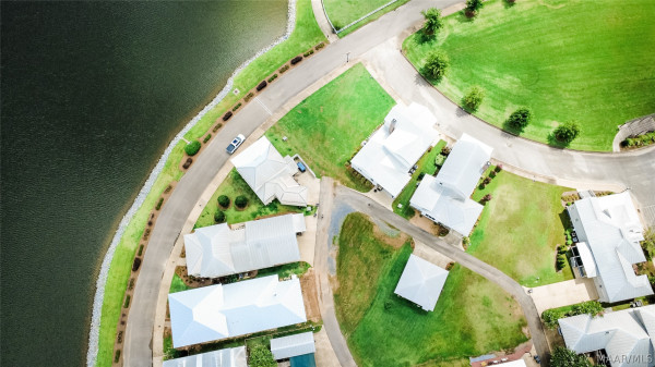 71 Crescent Park