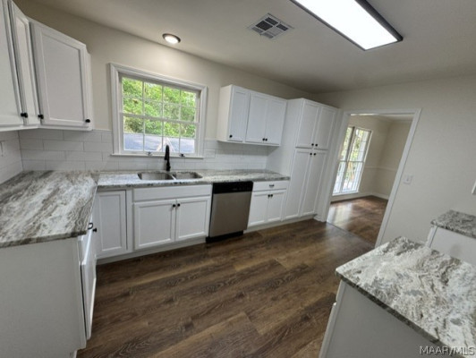 382 Holly Ridge Drive