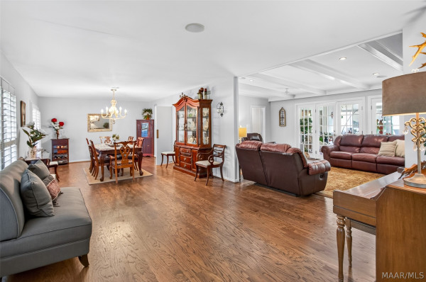3501 Lansdowne Drive