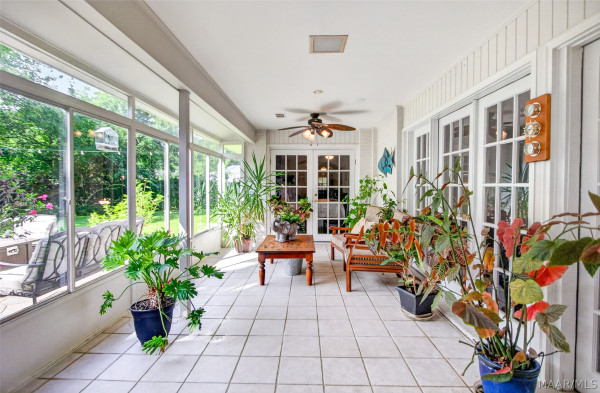 3501 Lansdowne Drive