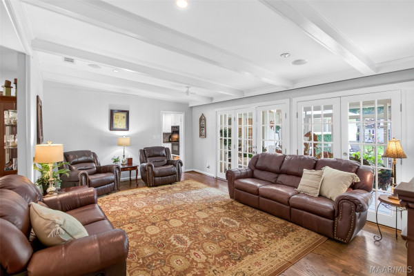 3501 Lansdowne Drive