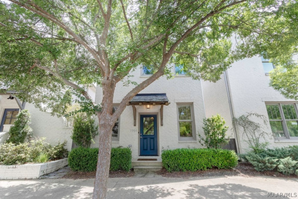 7764 LONG ACRE Street