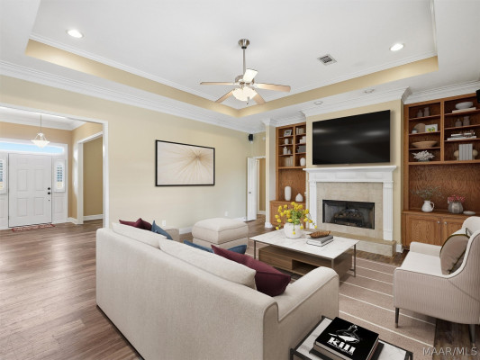 9573 Lochworth Court