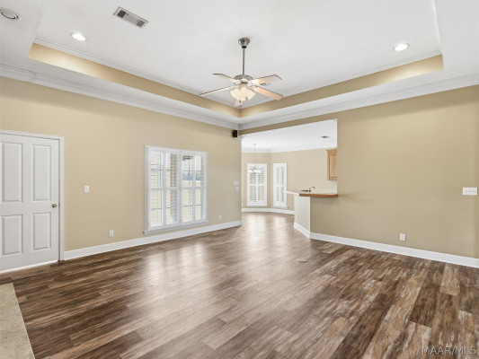 9573 Lochworth Court