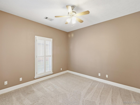 9573 Lochworth Court