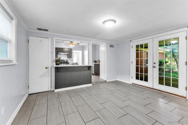 87 Kent Street
