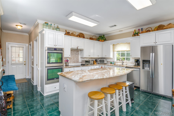 1000 Merrywood Drive