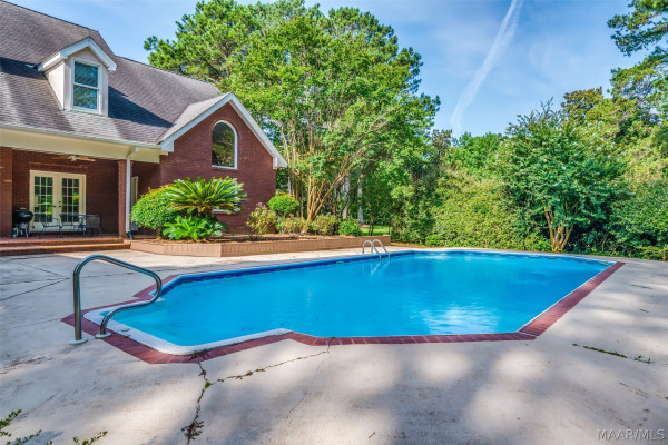 1000 Merrywood Drive