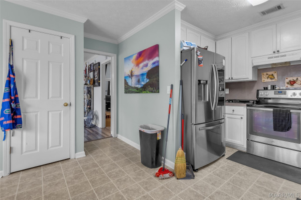 1309 Cameron Court