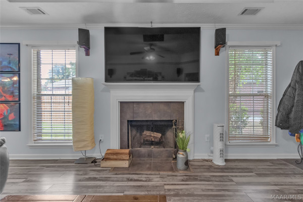 1309 Cameron Court