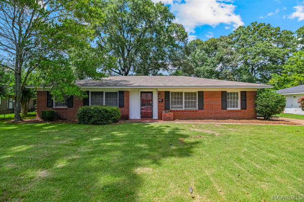 3607 Royal Crest Drive