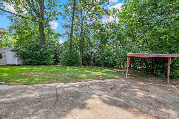 3607 Royal Crest Drive