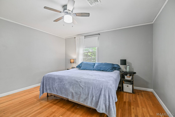 3607 Royal Crest Drive