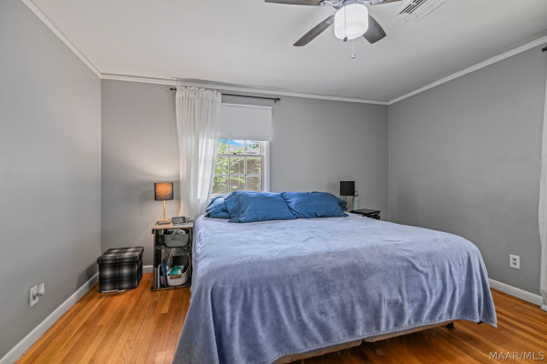 3607 Royal Crest Drive