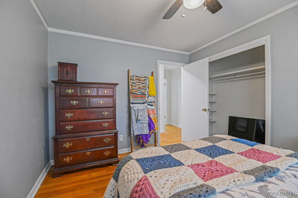 3607 Royal Crest Drive