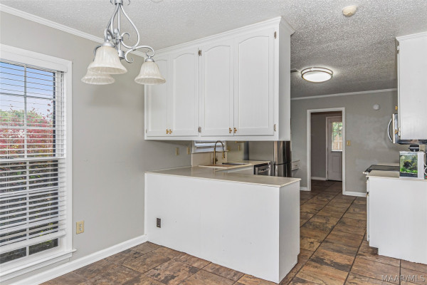 6800 Inverness Road