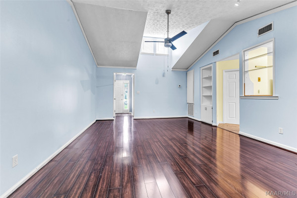 5929 Carmel Drive