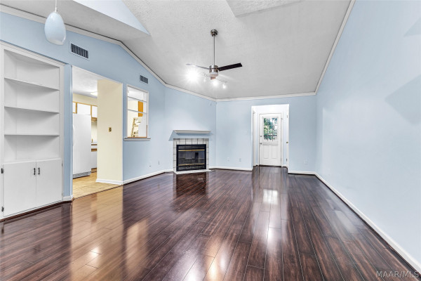 5929 Carmel Drive