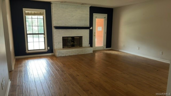 944 Silver Creek Circle