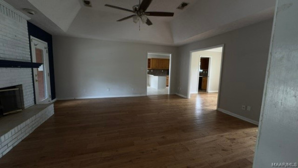 944 Silver Creek Circle