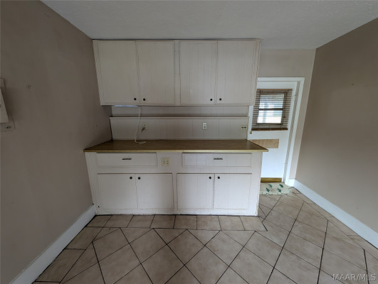 4430 WARES FERRY Road