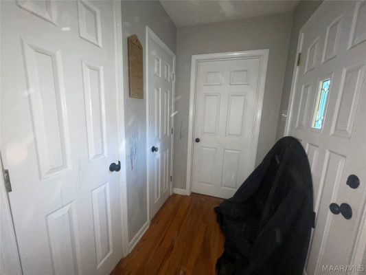 217 HOLLY Court