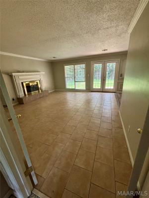 458 Bowling Green Drive