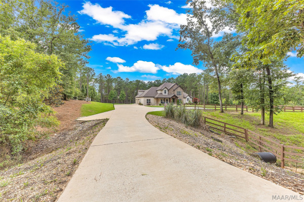 1493 County Road 81 Road