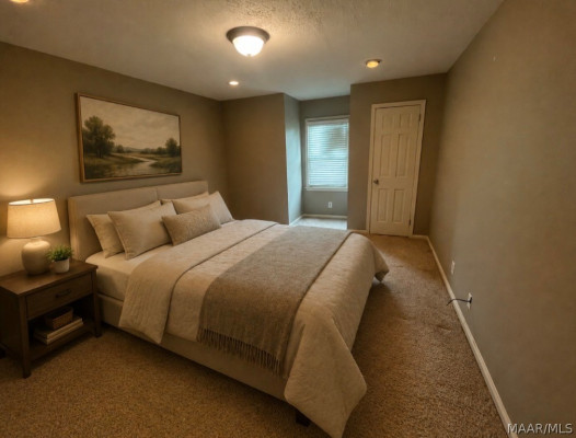 2928 JAMESTOWN Drive