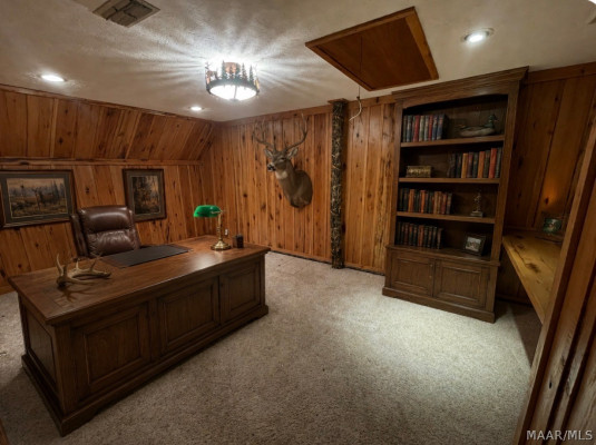 2928 JAMESTOWN Drive