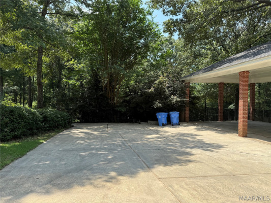 818 Fairwood Drive