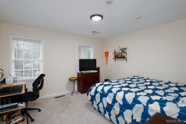 6613 Luxembourg Circle