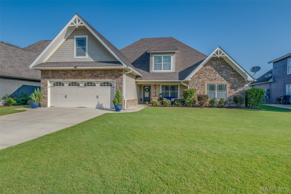 102 CANTERA Way