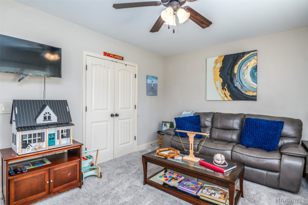 102 CANTERA Way