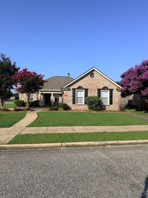 8718 Wildbriar Lane