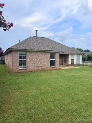 8718 Wildbriar Lane